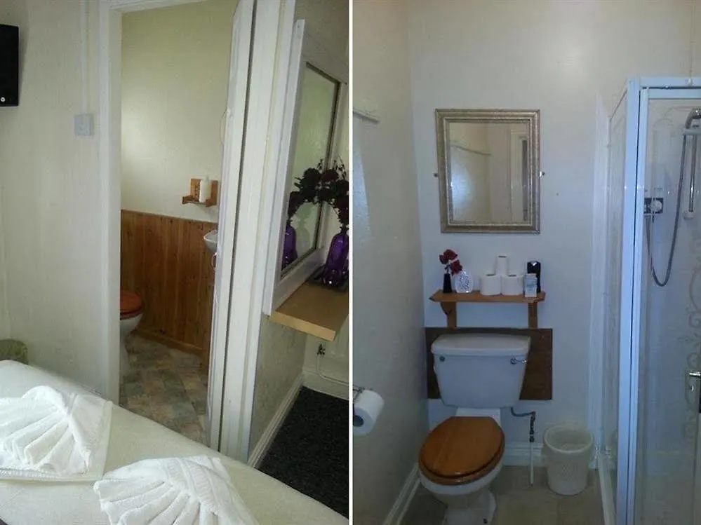 *** Guest house The Maydor Blackpool United Kingdom
